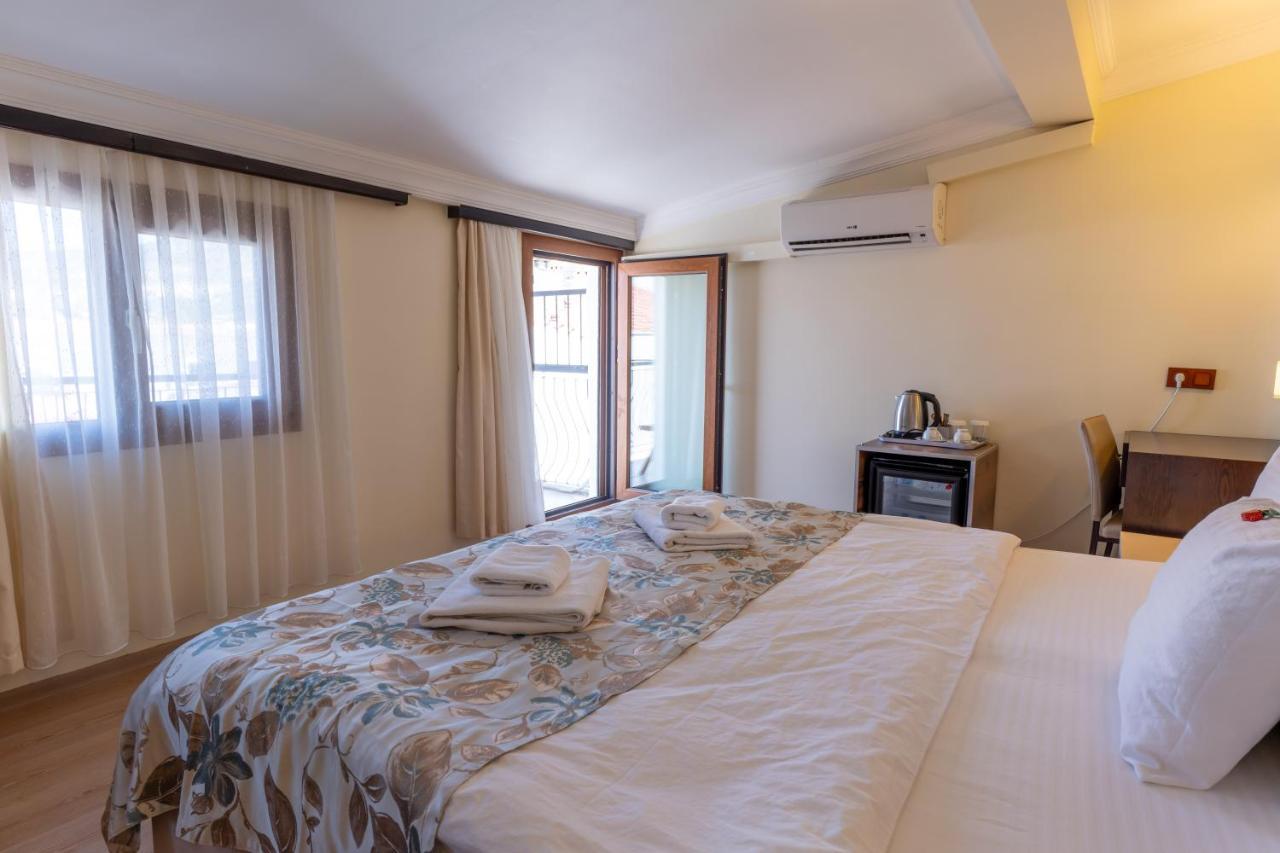 Hotel Karacam فوكا المظهر الخارجي الصورة