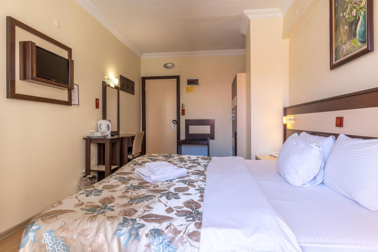 Hotel Karacam فوكا المظهر الخارجي الصورة