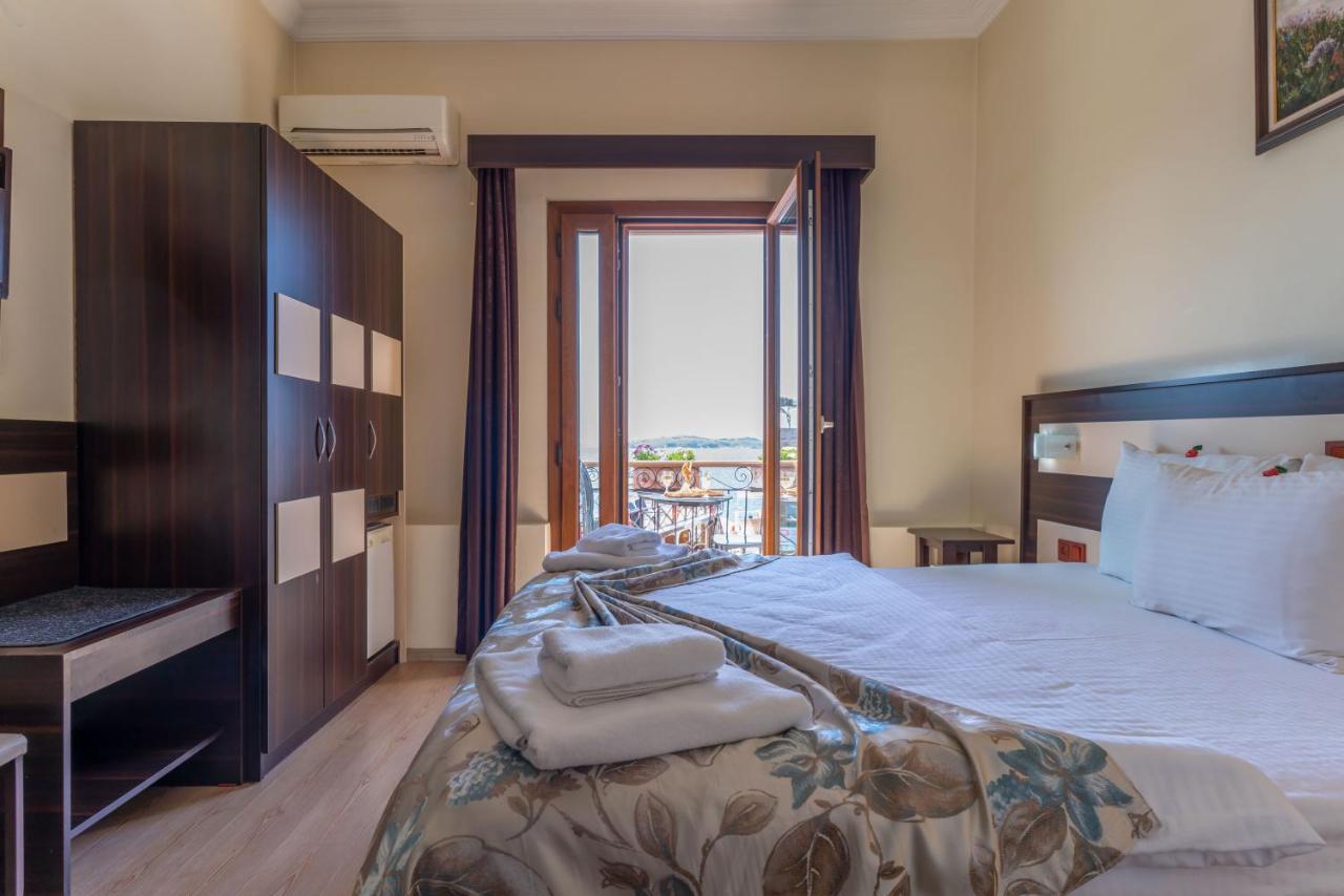Hotel Karacam فوكا المظهر الخارجي الصورة