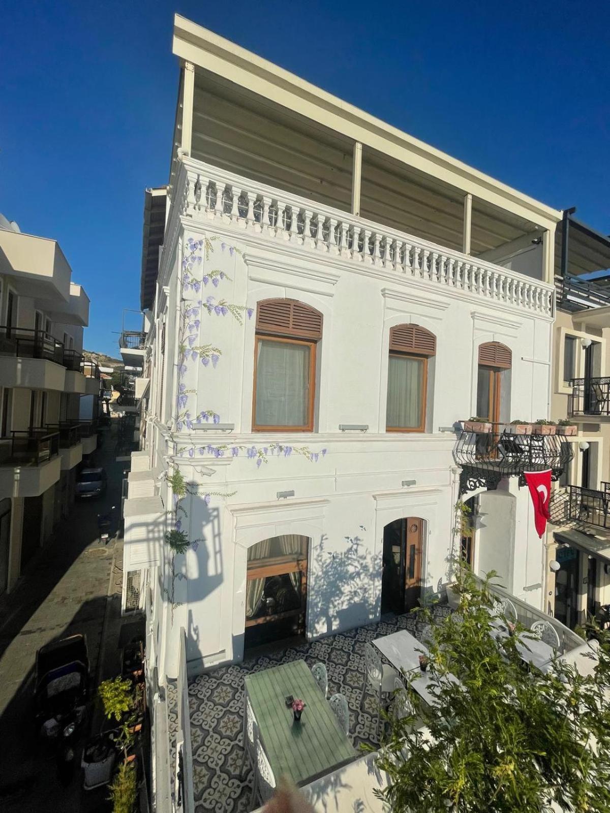 Hotel Karacam فوكا المظهر الخارجي الصورة